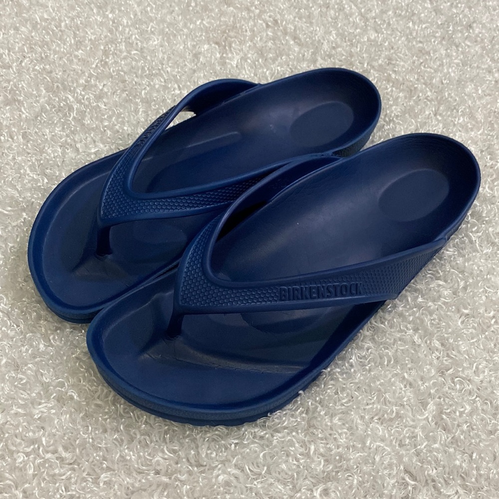 Birkenstock Ladies Size 9 Blue Thong Sandals